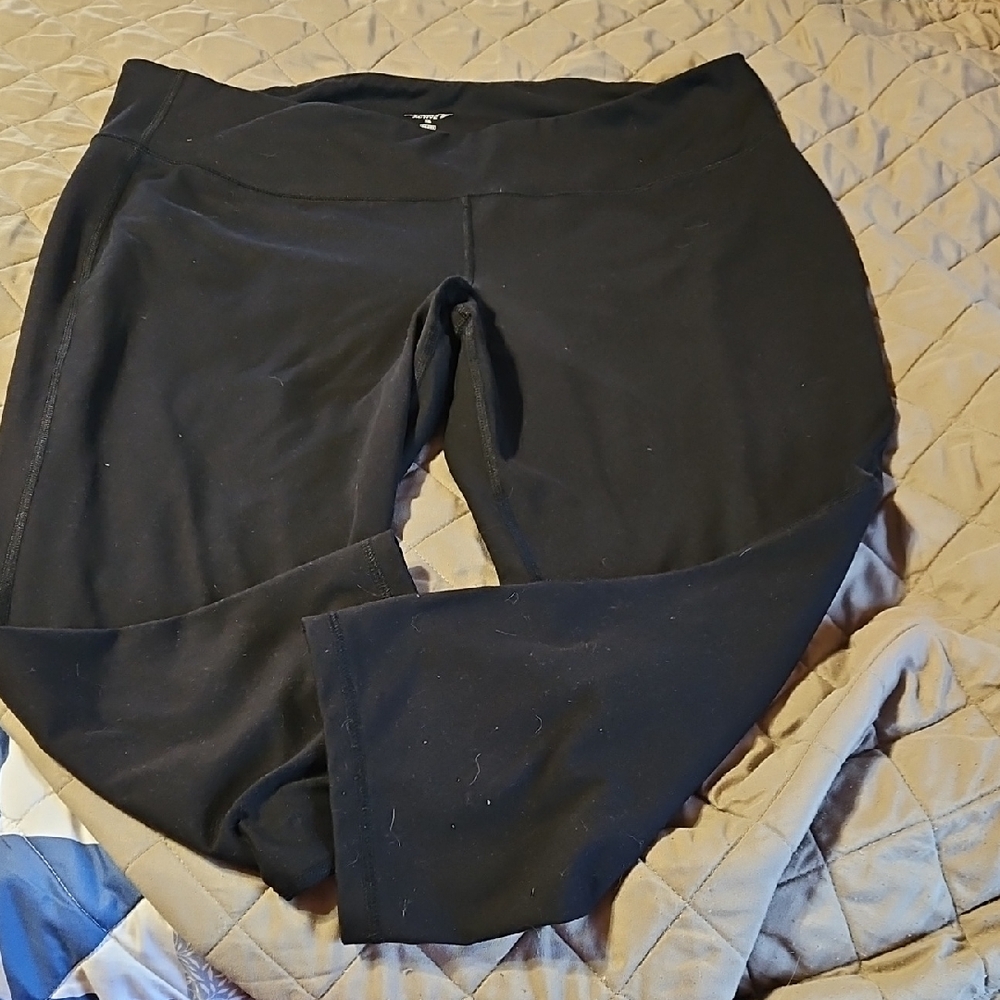 Old Navy Active Black Go-Dry Leggings